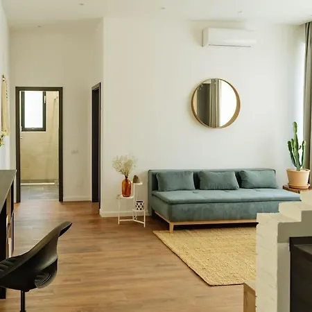 10 - New Building & Parking Апартаменты *