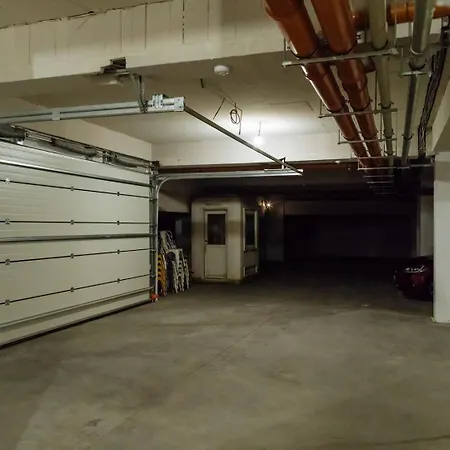 10 - New Building & Parking Apartment *