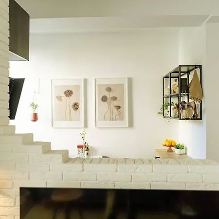 10 - New Building & Parking * Bukareszt