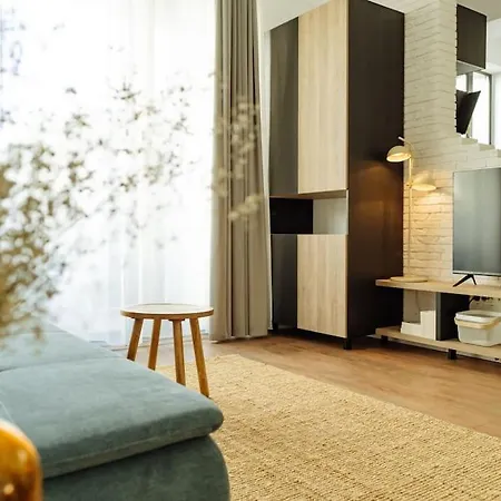 10 - New Building & Parking Apartment *