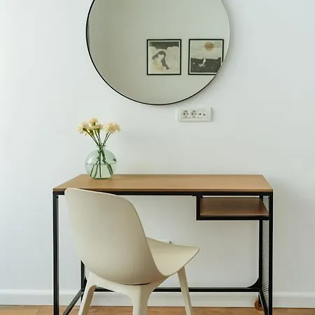 Apartment 10 - New Building & Parking *