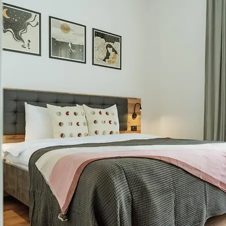 Appartement 10 - New Building & Parking