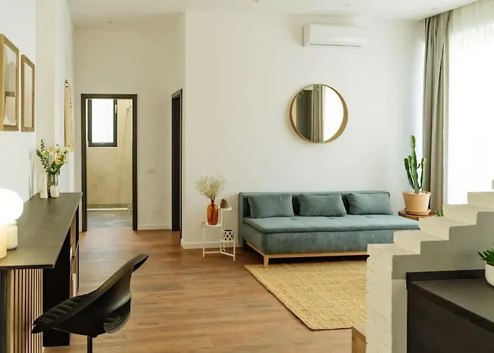 10 - New Building & Parking Apartman *