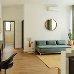 10 - New Building & Parking Apartman *