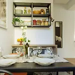 Apartman 10 - New Building & Parking Bukarest